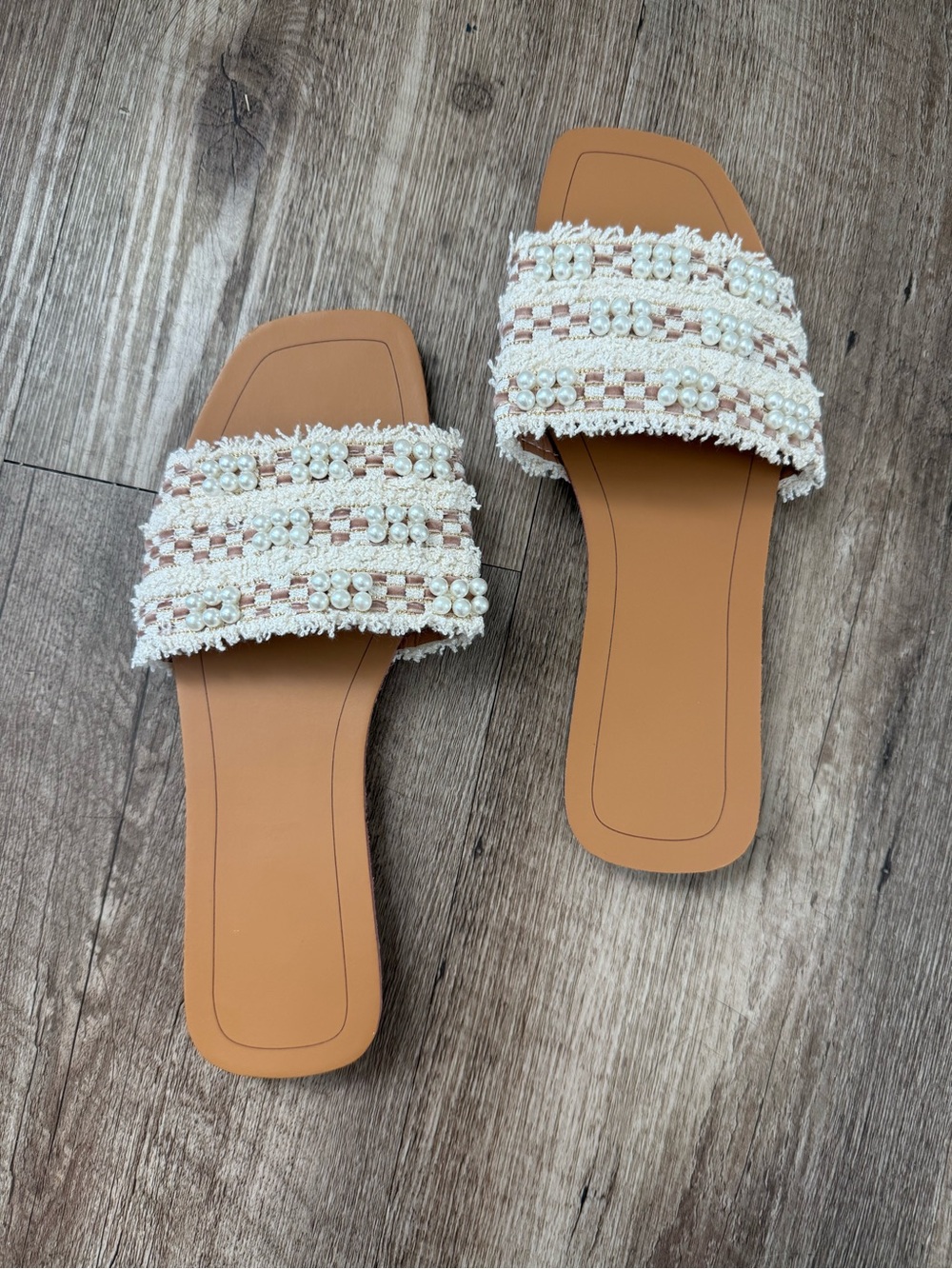 Pearl-Embellished White Tweed Slide Sandals - Women
